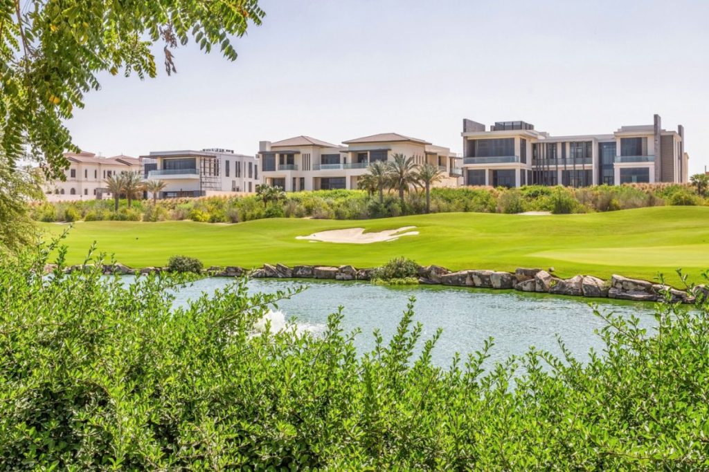 Retire to Dubai from UK: A Lifestyle Guide to the Best Expat Communities 2 Dubai-Hills-Estate-2